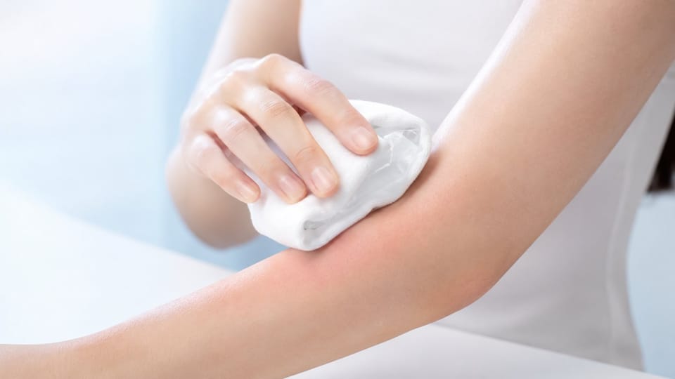Tác Dụng Phụ Sau Triệt Lông Laser: Thâm, Bỏng, Kích Ứng, Nguyên Nhân và Cách Xử Lý
